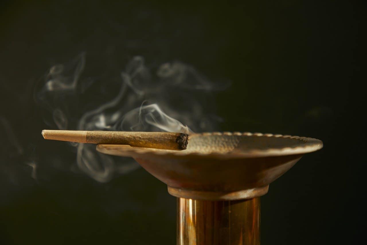 joint vs blunt vs spliff