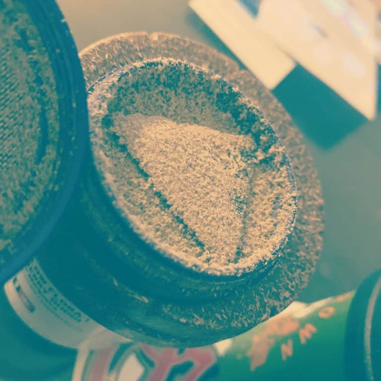 kief catcher in 3 piece grinder