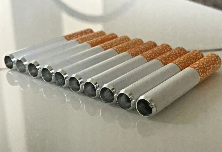 How to Clean a One Hitter Quick & Easily How to Clean a One Hitter Quick & Easily